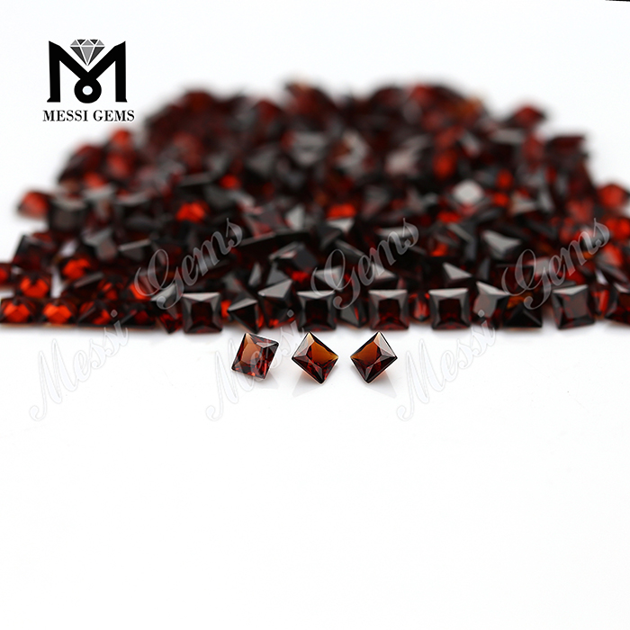 Гуанчжоу Чистое качество площадью 3x3 мм граната камень натуральный красный гранат камень