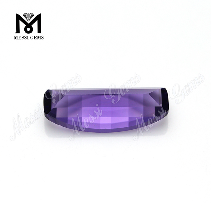 Piedra de cristal púrpura de fantasía de alta calidad.