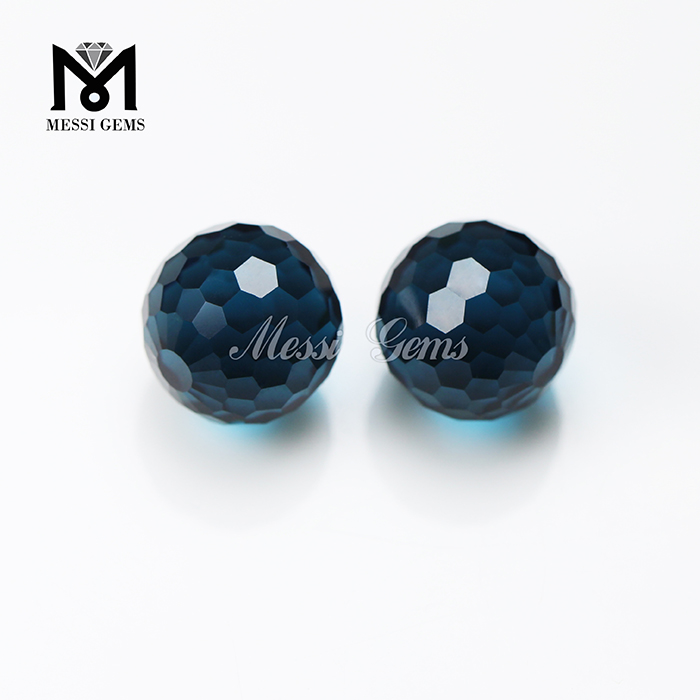 Perles de verre bleues de pierres précieuses